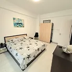 Apartment Langa Mare *