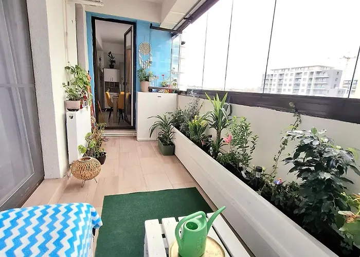 Langa Mare Apartamento *